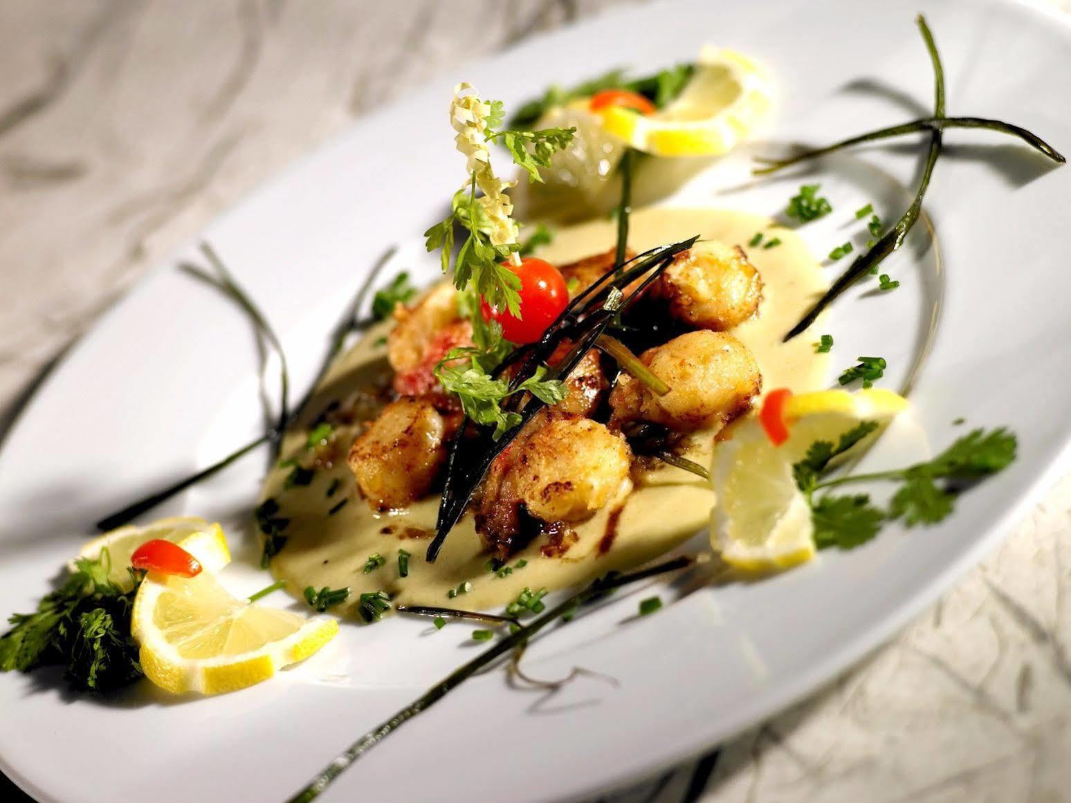 Logis Hotel Des Voyageurs Restaurant La Bonne Tabl'Hay Livron-sur-Drôme Dış mekan fotoğraf