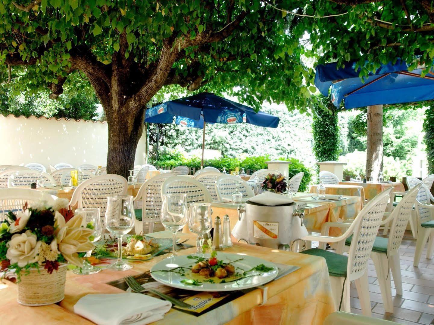 Logis Hotel Des Voyageurs Restaurant La Bonne Tabl'Hay Livron-sur-Drôme Dış mekan fotoğraf